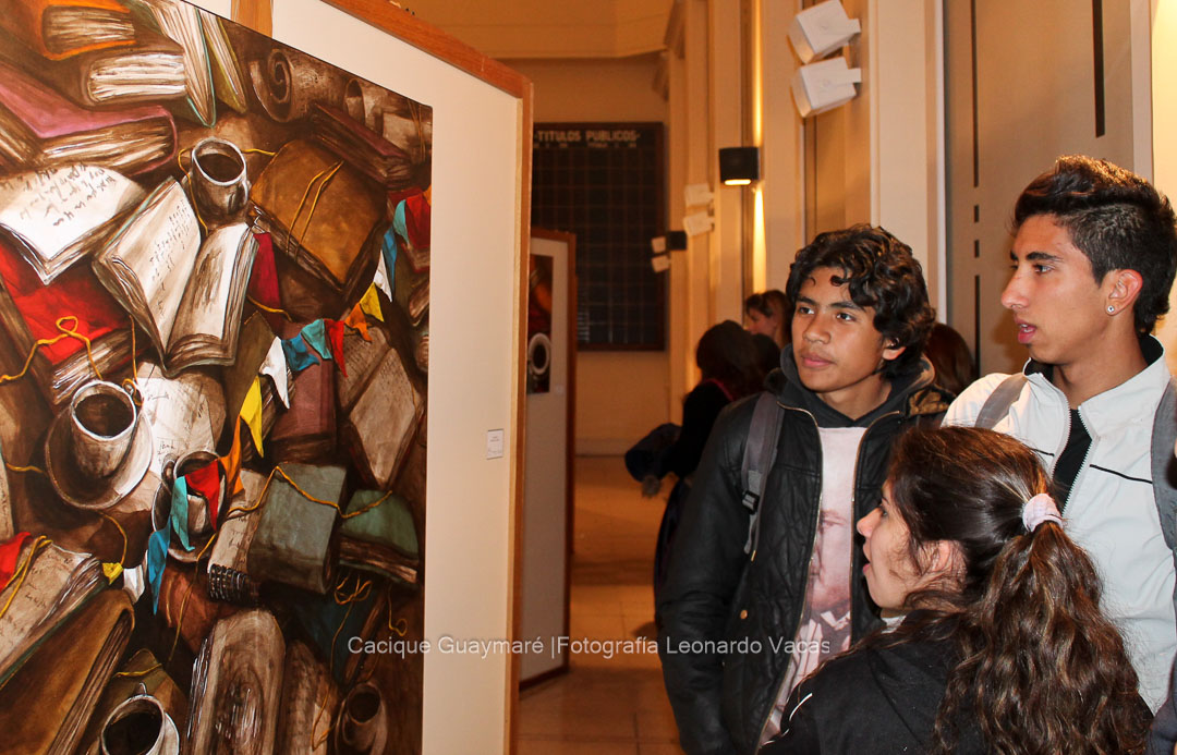 Artistas mendocinas brillan en la Bolsa de Comercio de Mendoza (24)